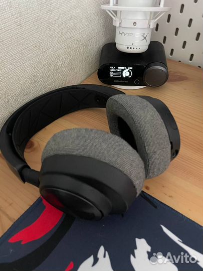 Беспроводные наушники Arctis Nova Pro Wireless