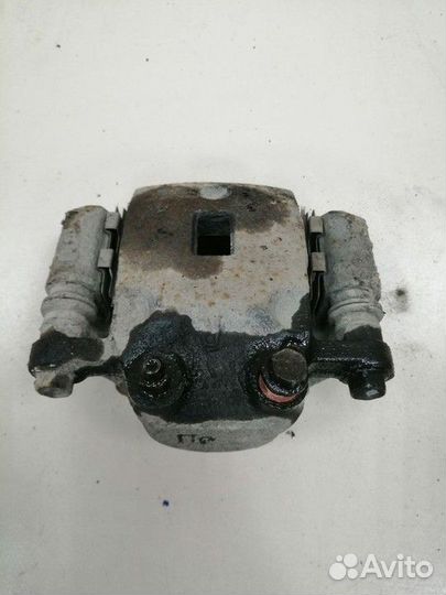 Суппорт тормозной задний правый SsangYong Kyron