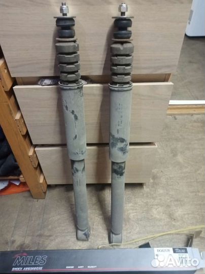 Амортизаторы Рено Логан задние