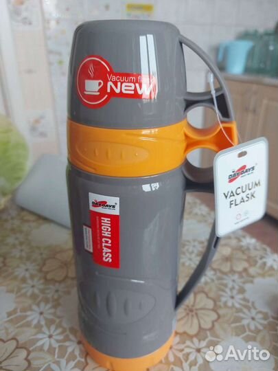 Термос новый 0,6л, 1л, 1,8л две кружки