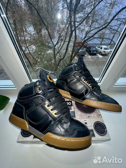 Osiris NYC 83 SHR Black/Gum 2011 (dvs,globe,adio)