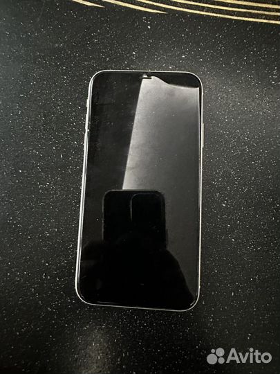 iPhone 11, 256 ГБ