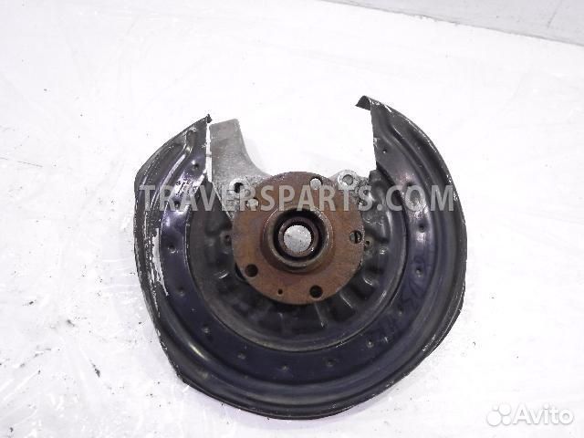 Кулак задний правый Ауди