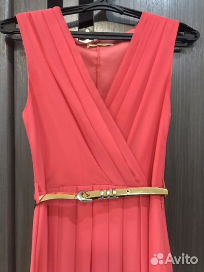 Вечернее платье