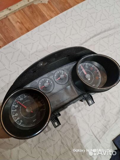 Приборная панель Fiat Bravo 2008