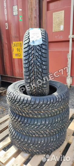 Nokian Tyres Hakkapeliitta 9 215/60 R16 99T