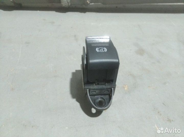 Кнопка стояночного тормоза Porsche Cayenne 958 4.8