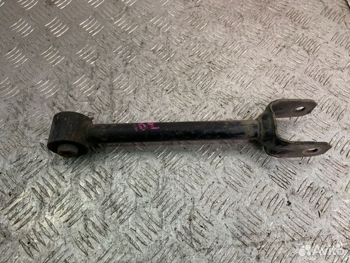 Рычаг подвески задний правый Suzuki Kizashi J24B