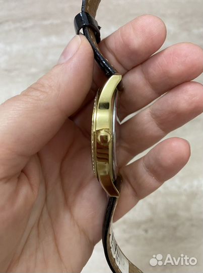 Часы guess женские