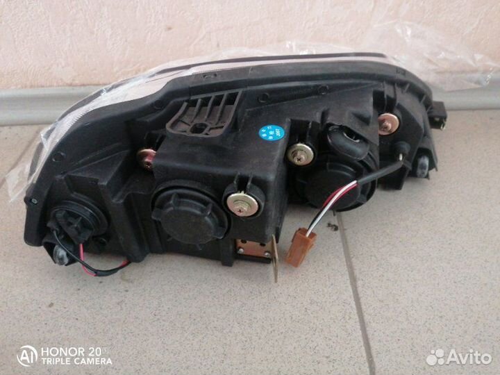 Фара передняя левая Sma C31