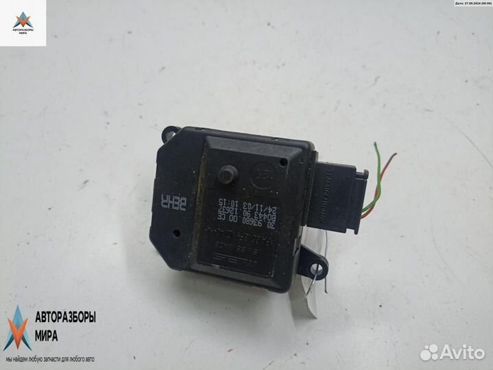 Моторчик заслонки печки Opel Astra G 2004 9012637