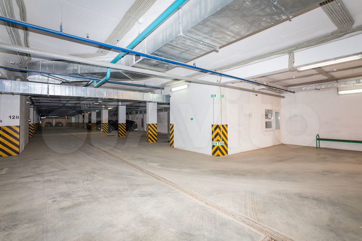 Машиноместо