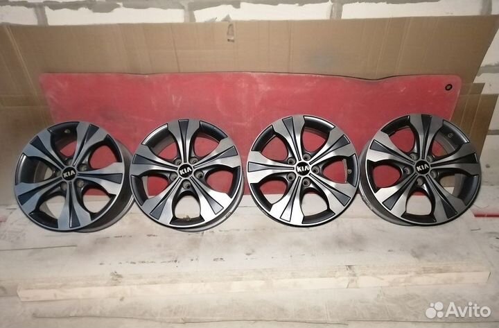 Диски литые R17 5х114.3 Kia Sportage