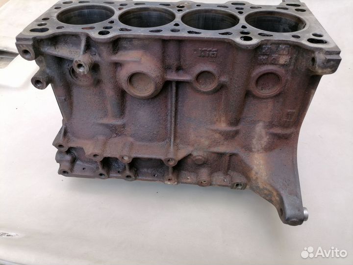 Блок цилиндров Kia Sephia 1993-1997 1.6 МКПП 80л.с