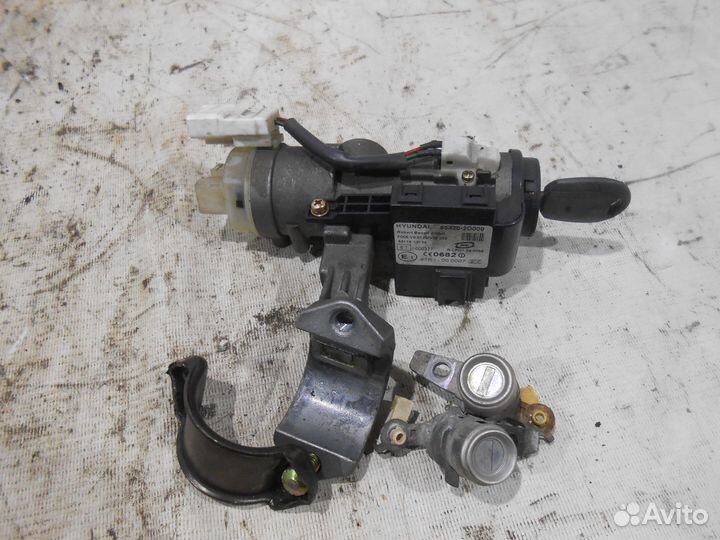 Замок зажигания комплект Kia Cerato 1