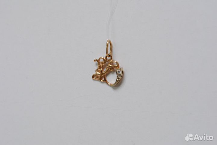 Золотая подвеска буква Ю