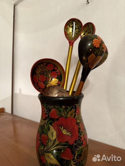 Ваза деревянная хохлома