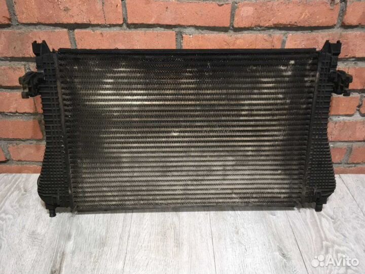 Радиатор интеркулера Skoda Octavia A7