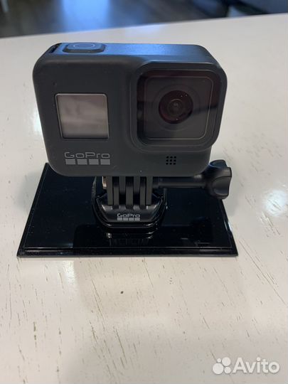 Продам экшн камеру Go pro hero 8 black edition
