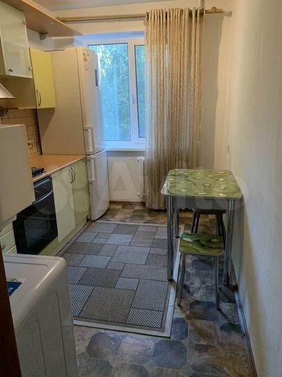 2-к. квартира, 45 м², 2/9 эт.