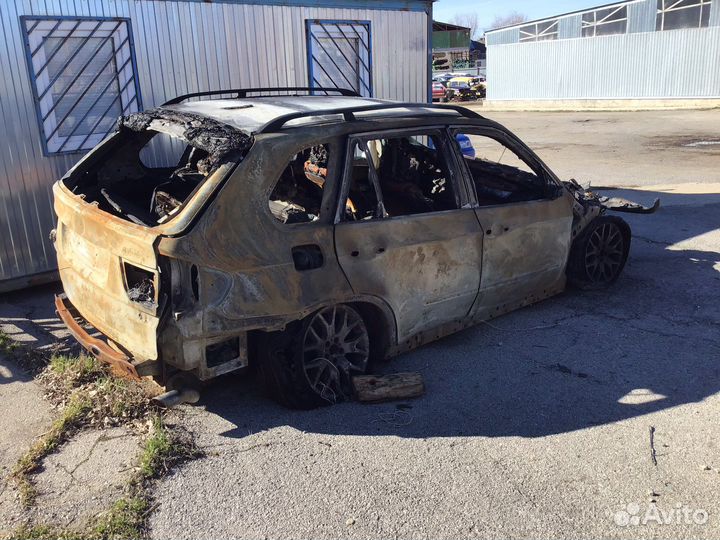 Бмв Х5 Е70 дизель 3л 235 л