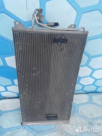 Радиатор кондиционера 7L0820411F