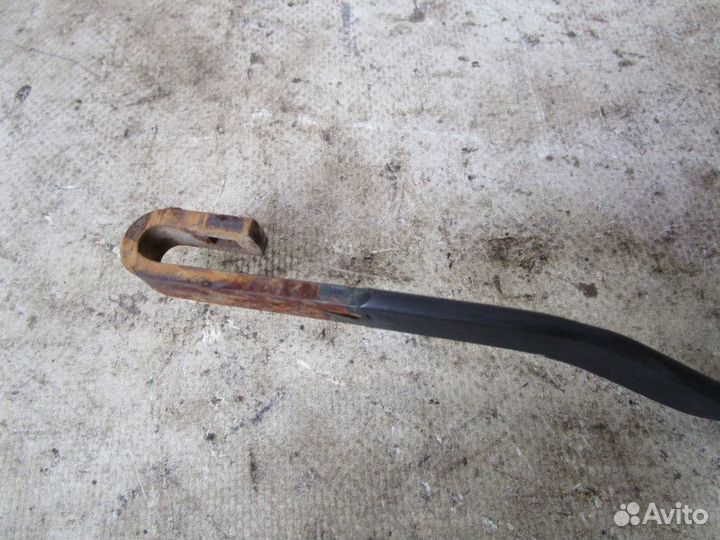 Поводок стеклоочистителя передний левый Kia Cerato