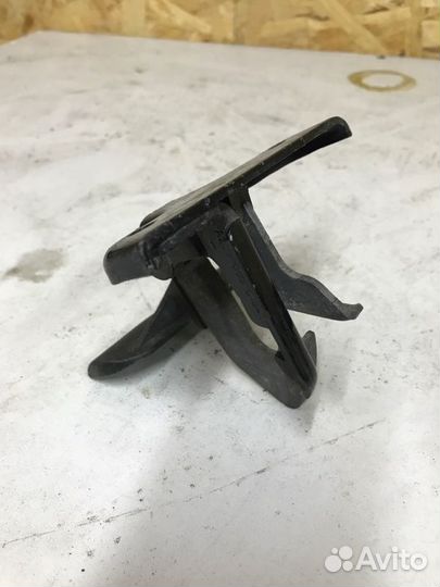 Замок капота Mercedes-Benz M-Класс W164 2007