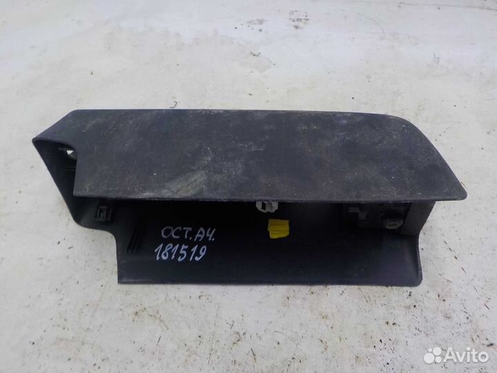 Накладка центральной консоли skoda octavia A4