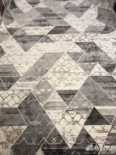 Ковер новый