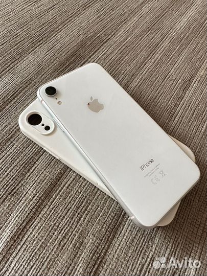 Телефон iPhone хр 128 гб