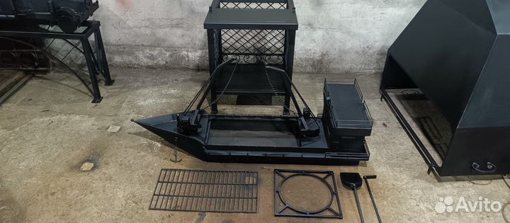 Мангал корабль с подставкой под казан