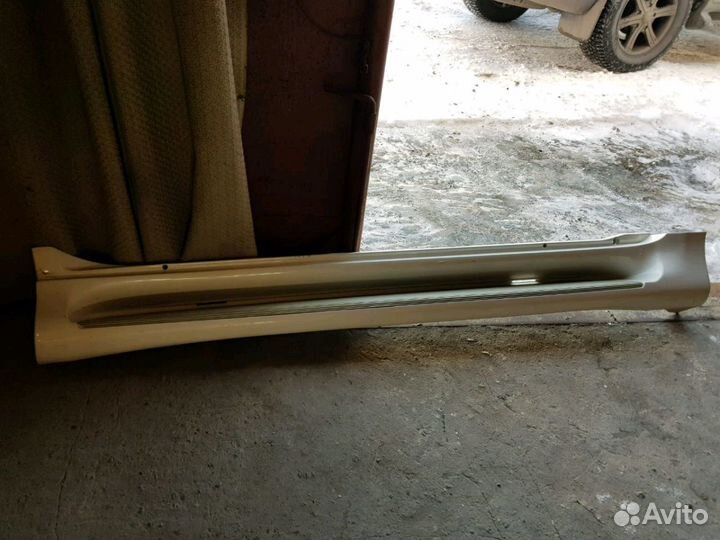 Автомобильные пороги, подножки