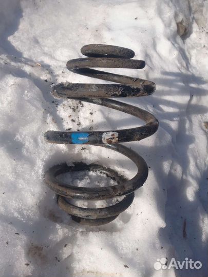 Задняя пружина Daewoo nexia