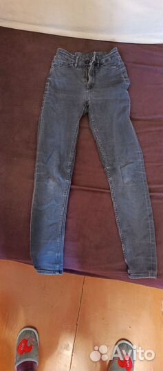 Джинсы