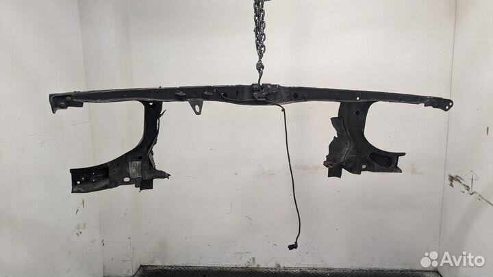 Рамка передняя Volkswagen Transporter 5, 2004