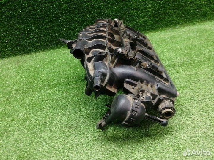 Коллектор впускной Audi Q3 8UB cczc 2013