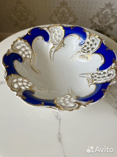 Антикварная фруктовница