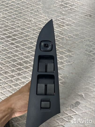 Блок управления стеклоподъемниками