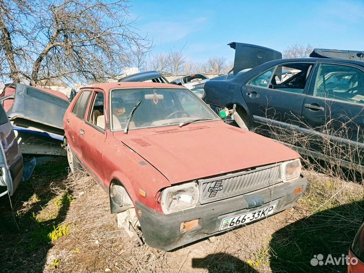 Daihatsu charade разбор частями