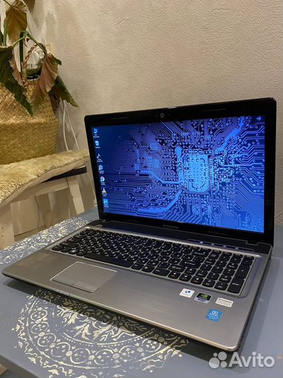 Мощный Lenovo/core i5/8гб/SSD/в идеале