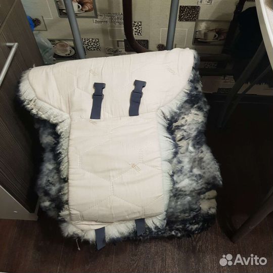Меховые накидки из овчины на сидения б/у