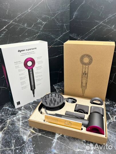 Фен Dyson Supersonic HD03