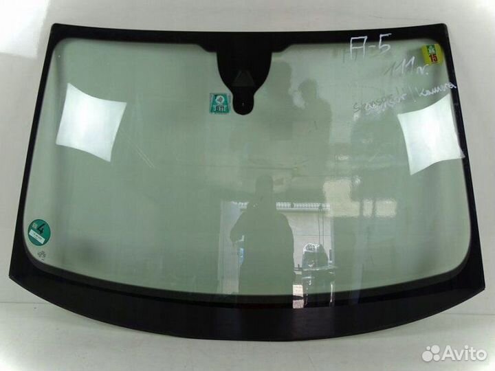 Лобовое стекло Land Rover Range Rover Evoque