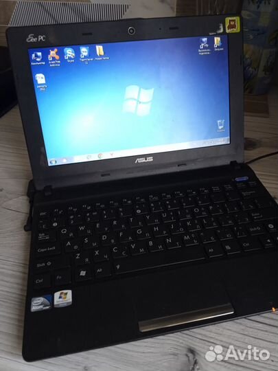 Продаю нетбук