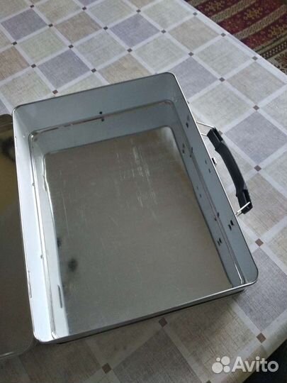 Коробка-чемоданчик