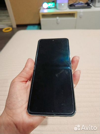 Samsung Galaxy Z Flip5, 8/512 ГБ