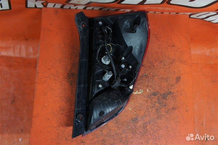 Стоп задний левый Honda Fit GP5 2014