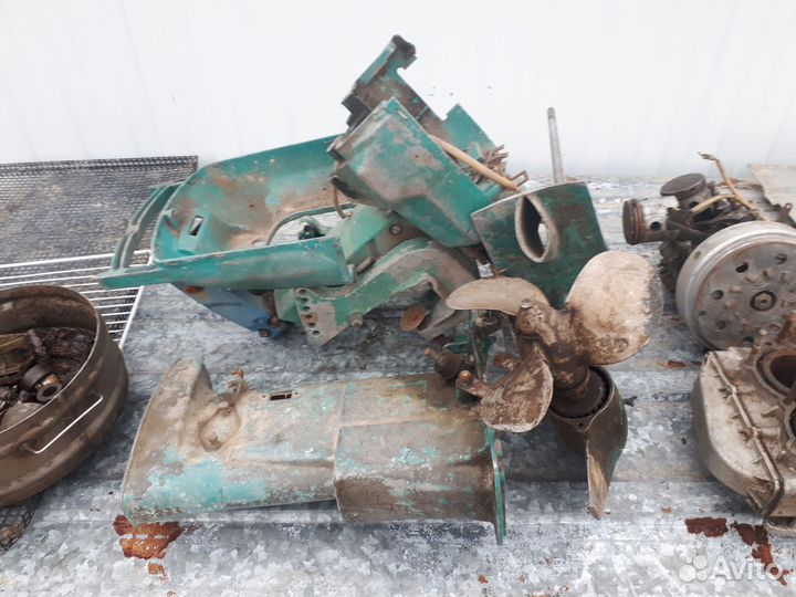 Двигатели Нептун в разобранном виде