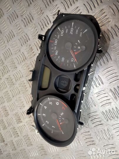 Приборка Renault Megane II